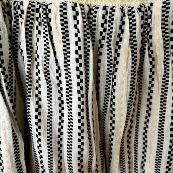 Boho style Old Navy Skirt - Picture 3 of 4